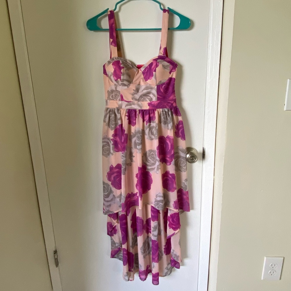Forever21 Pink Floral Dress Size S 🌸 Beautiful 🌸